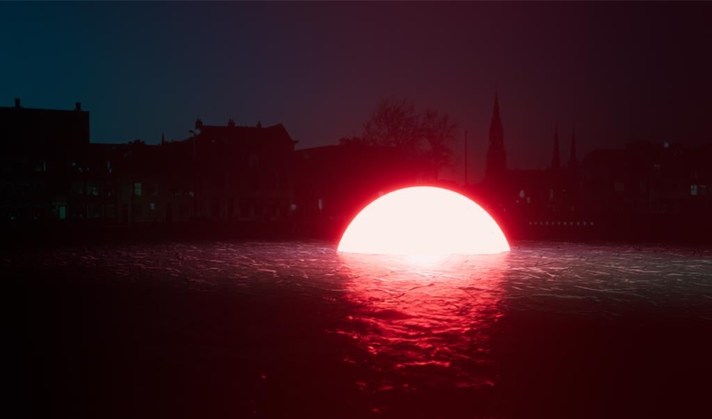 ‘Sunset in Delft’ van Mike Rijnierse en Ludmila Rodrigues 