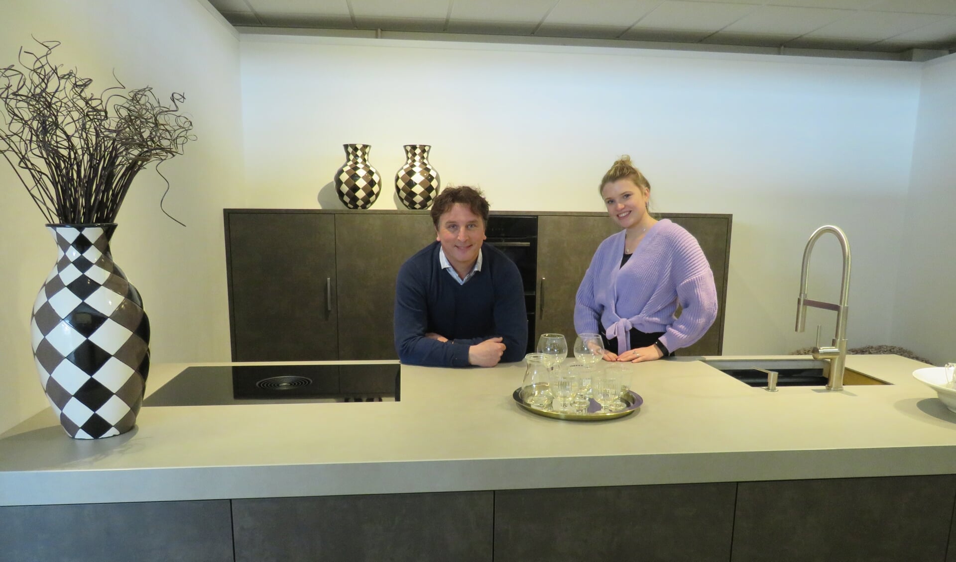 Het team van Grando Keukens & Bad Delft voorziet u graag van persoonlijk advies op maat