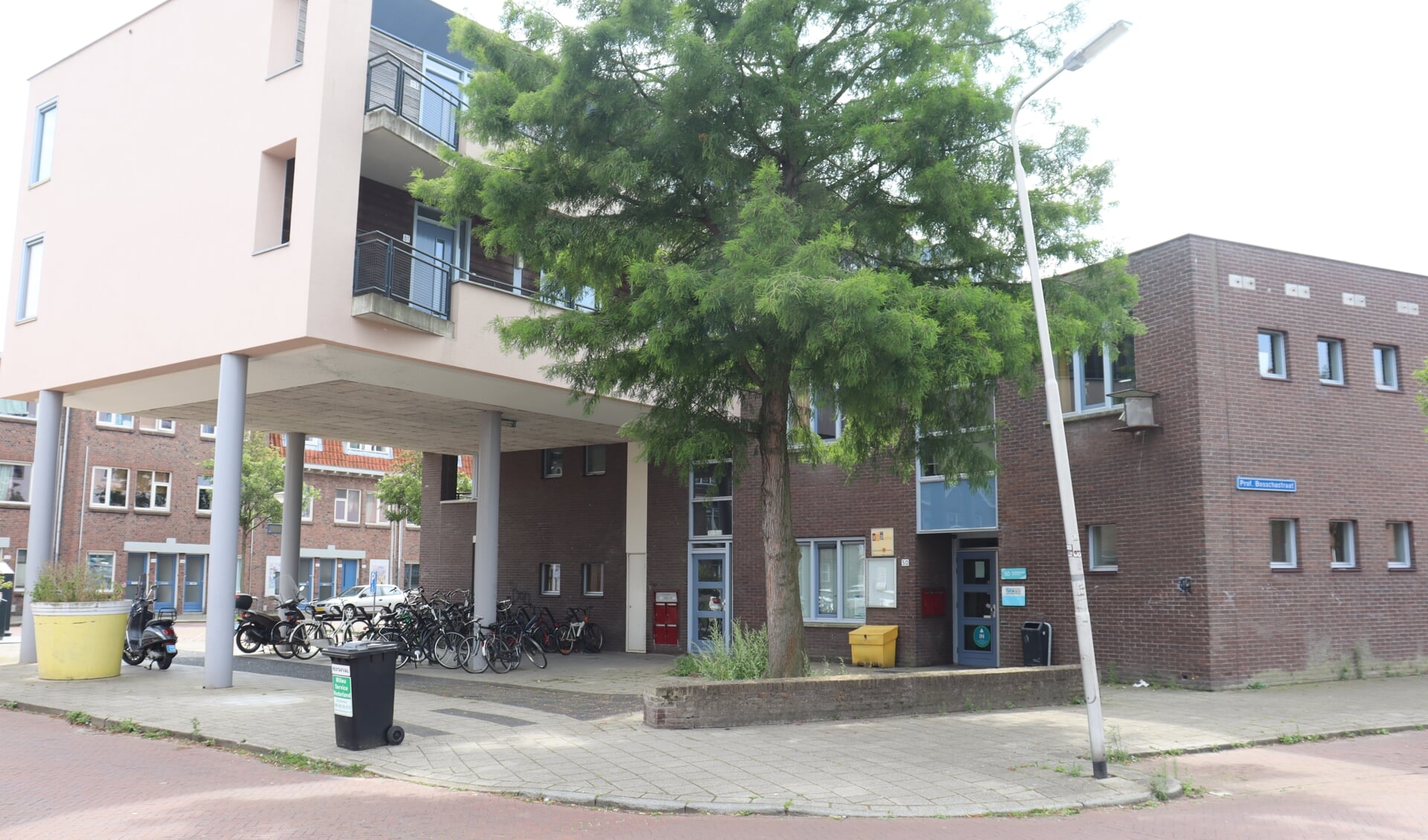 Wijkcentrum Wippolder aan de Professor Krausstraat (Foto: Demi van der Weele)