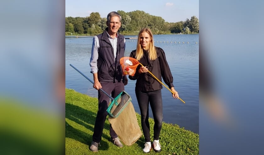 <p>Dijkgraaf Piet-Hein van Daverveldt en olympisch zeilkampioen Marit Bouwmeester </p>