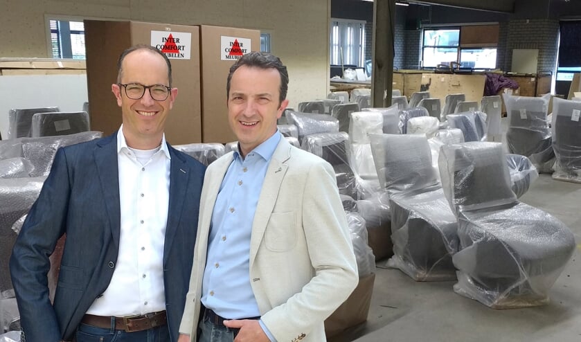 Marcel en Friso in het magazijn