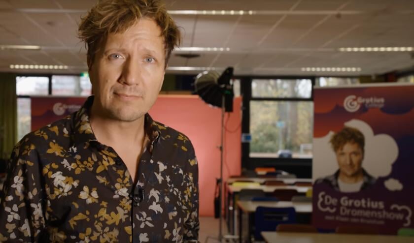 Klaas is er helemaal klaar voor om kinderen te verrassen
