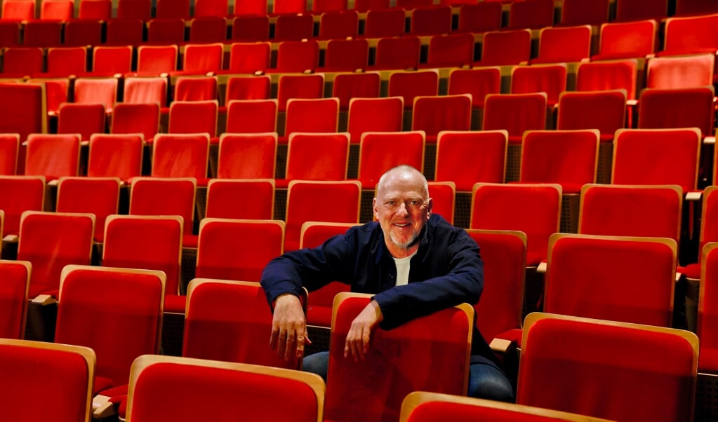 Willem Overgaag in Theater de Veste. (Foto: Koos Bommelé) 