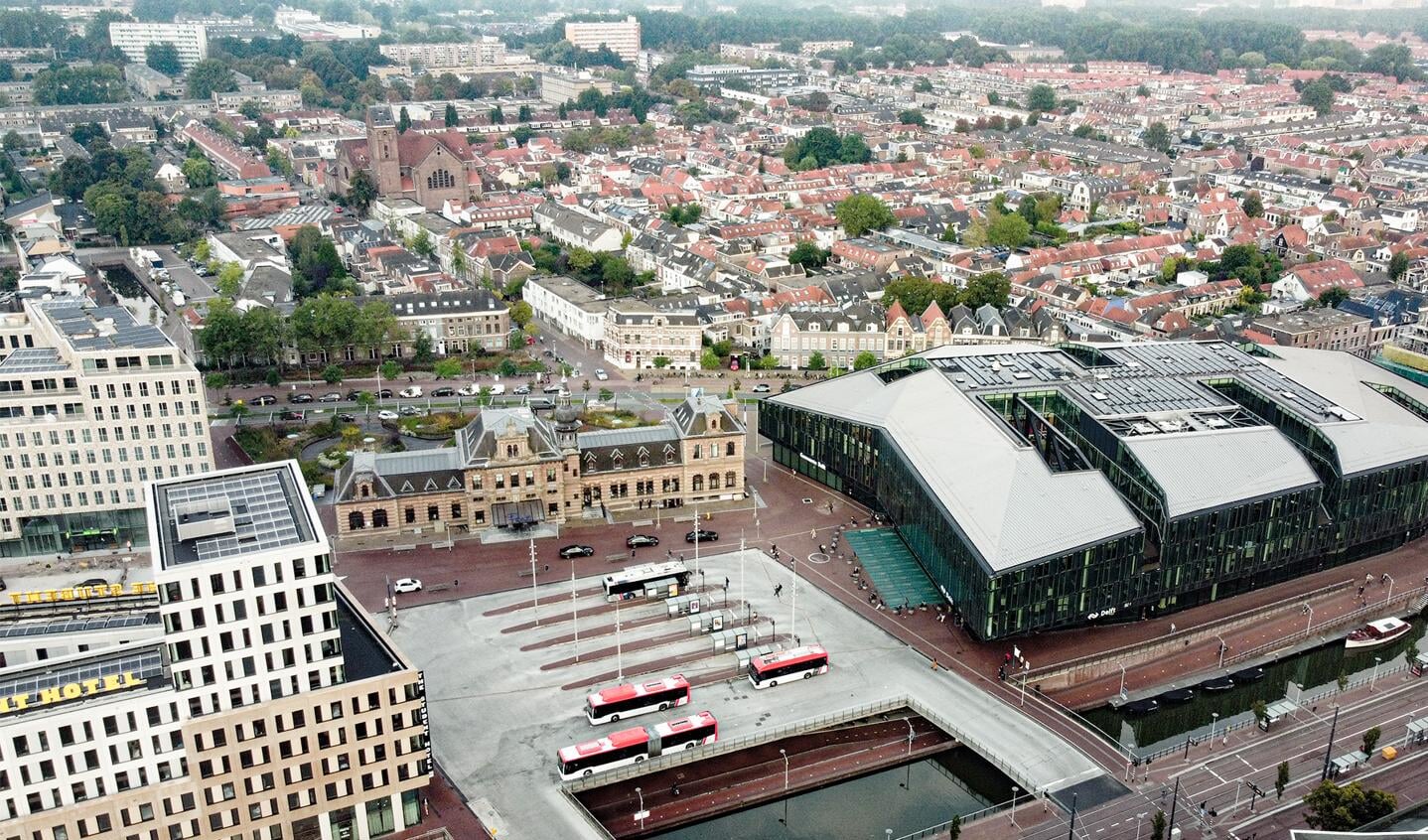 Dubbel Delft: het veranderend beeld van de stad.