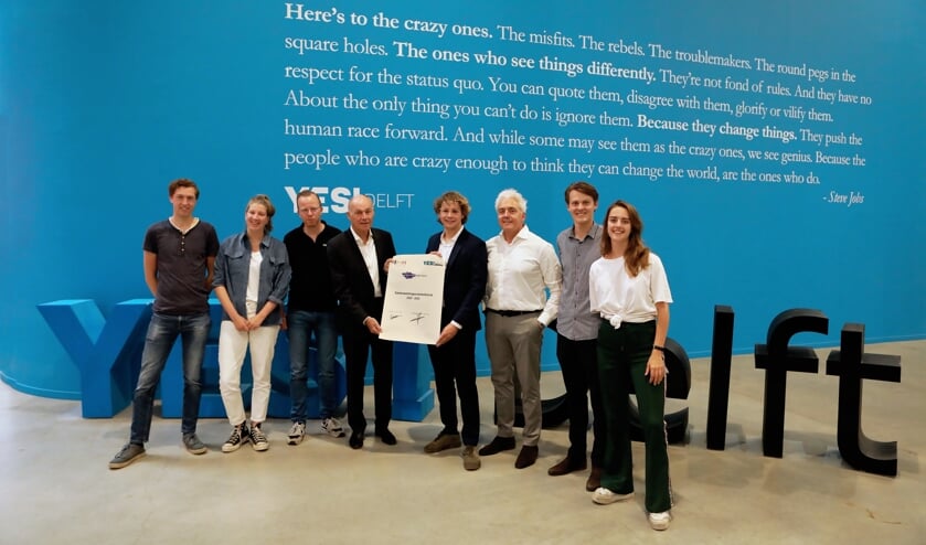 Maandag werd de samenwerkingsovereenkomst ondertekend (Foto: Koos Bommelé)