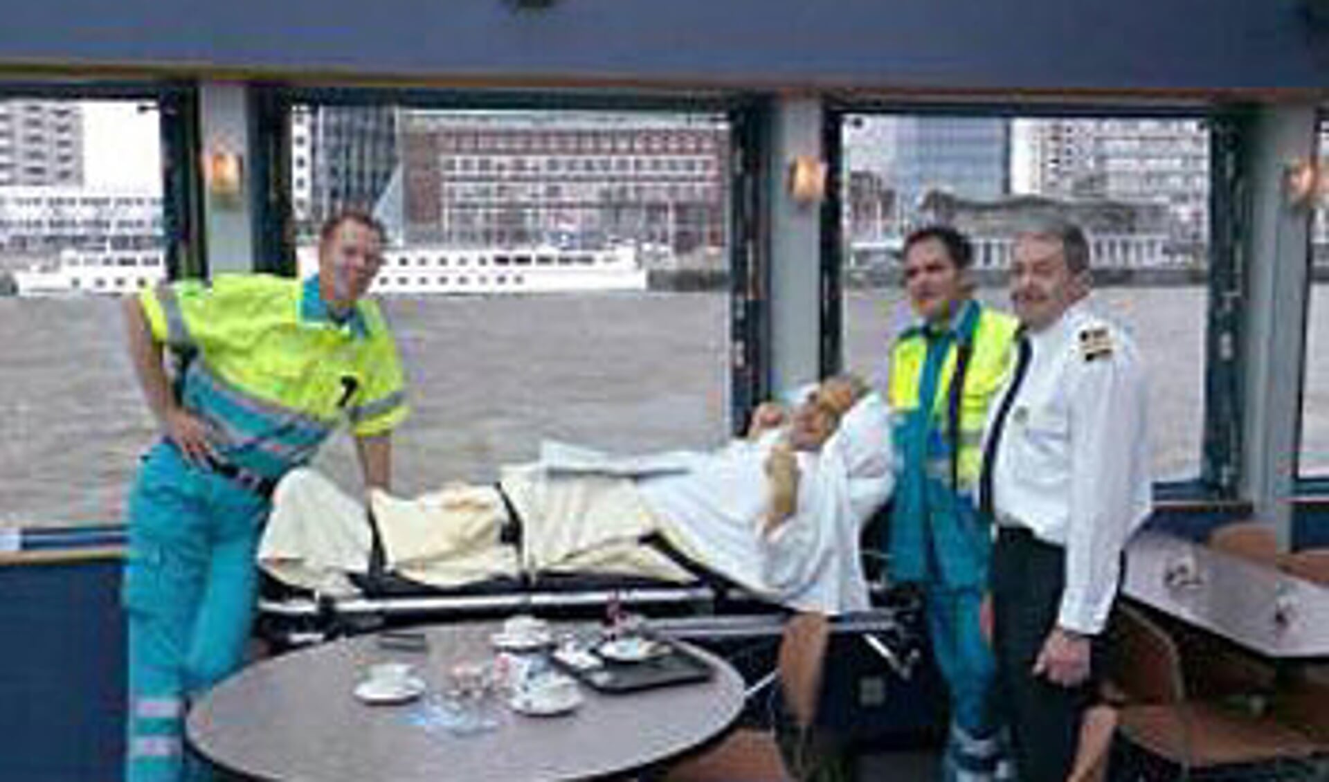Een gebeurtenis tijdens het werk van Kees Veldboer, ambulance chauffeur, werd de aanleiding voor de oprichting van Stichting Ambulance Wens 