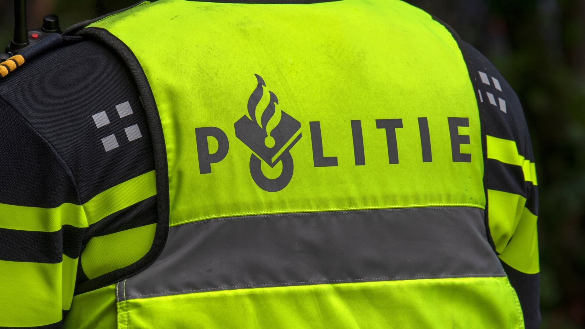 Afgelopen vrijdag heeft de politie tien mensen aangehouden bij een bedrijfspand aan de Elektronicaweg in Delft. 