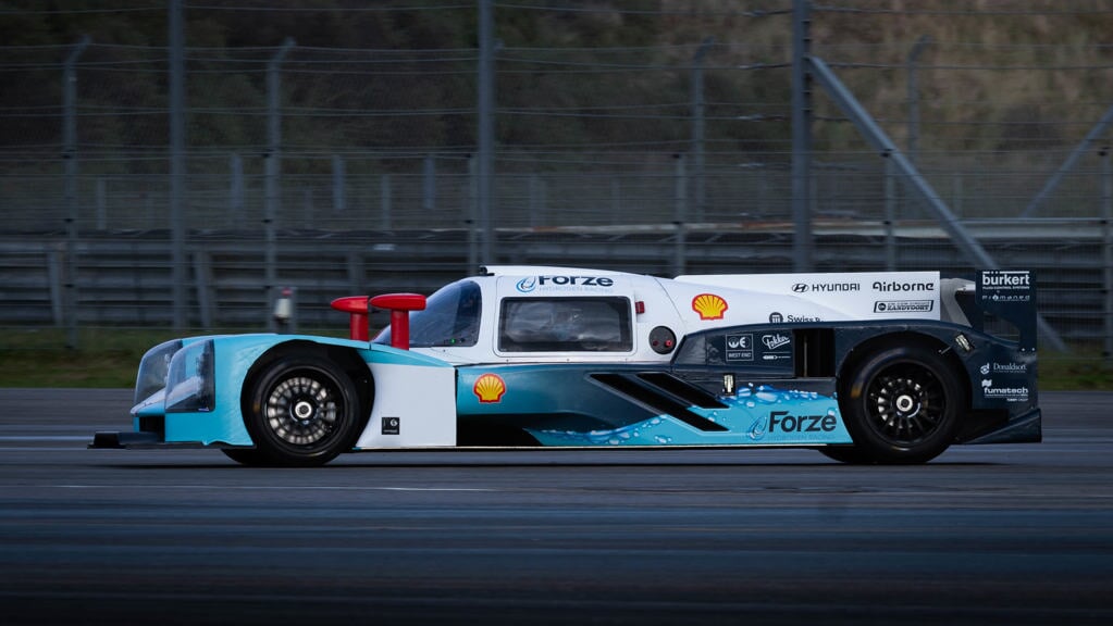 Binnenkort zal Forze IX het gaan opnemen tegen conventionele benzine auto's in de Supercar Challenge in Zandvoort (Foto: Boudewijn)