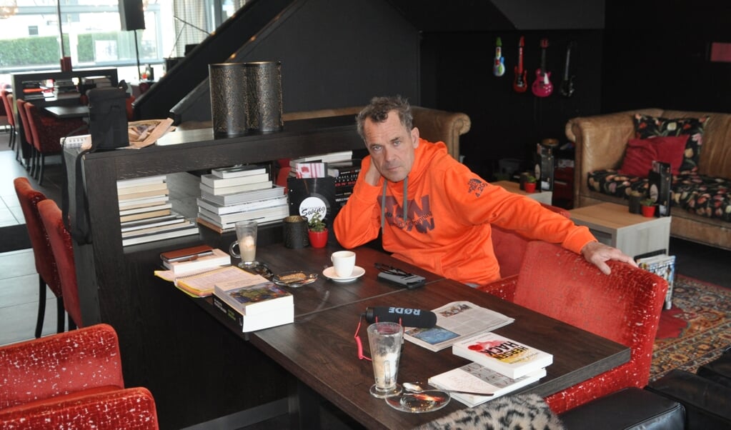 Bram Bakker 
