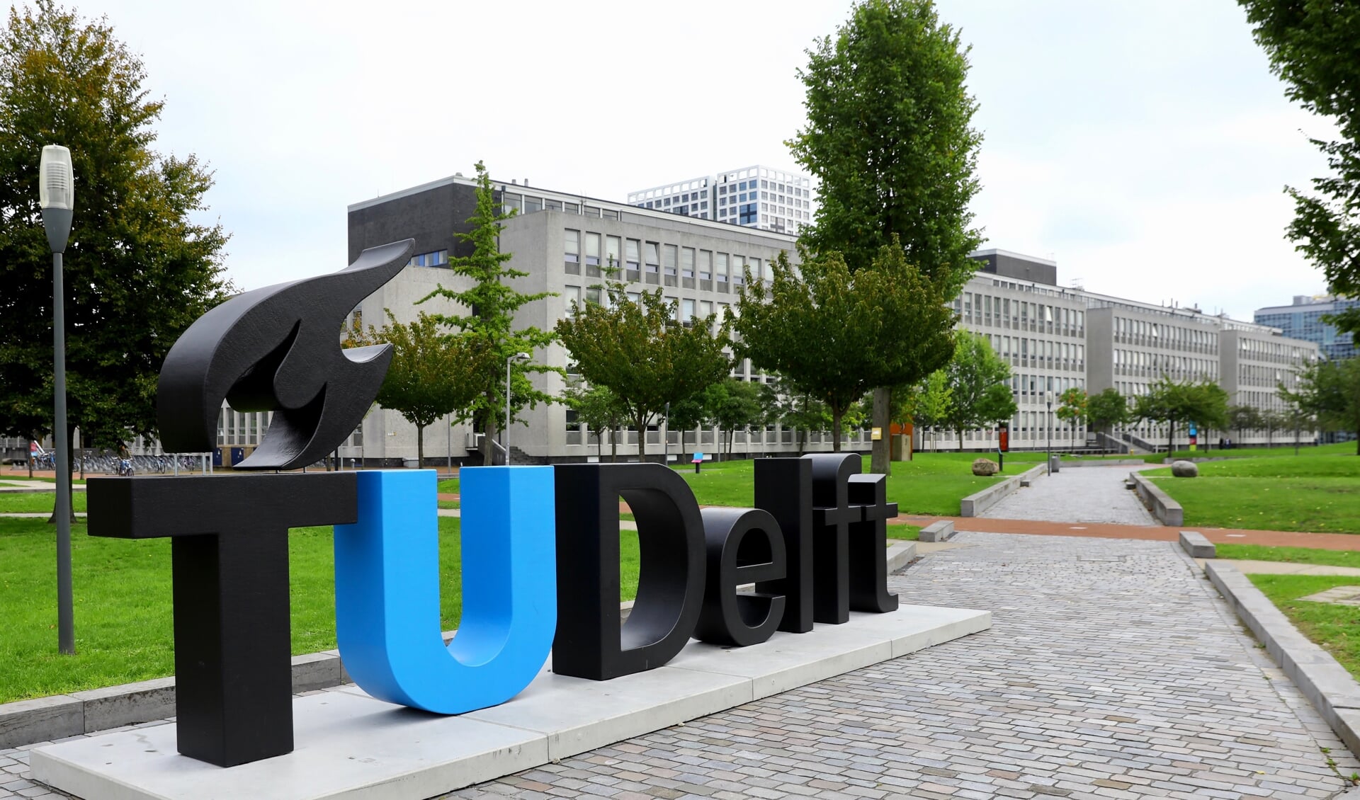 De TU wil op termijn naast de vestiging in Delft, ook een vestiging openen in Rotterdam. (Foto: Koos Bommelé)  