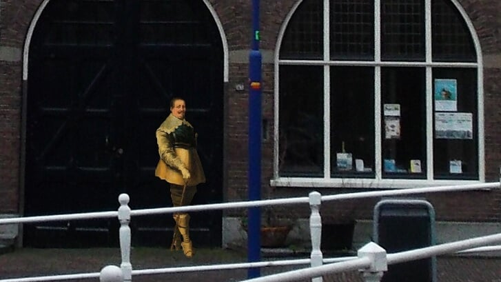Piet Hein op de plek waar ooit zijn woning stond; aan de Oude Delft (heden nr.171) (Door: Jeroen Stolk)