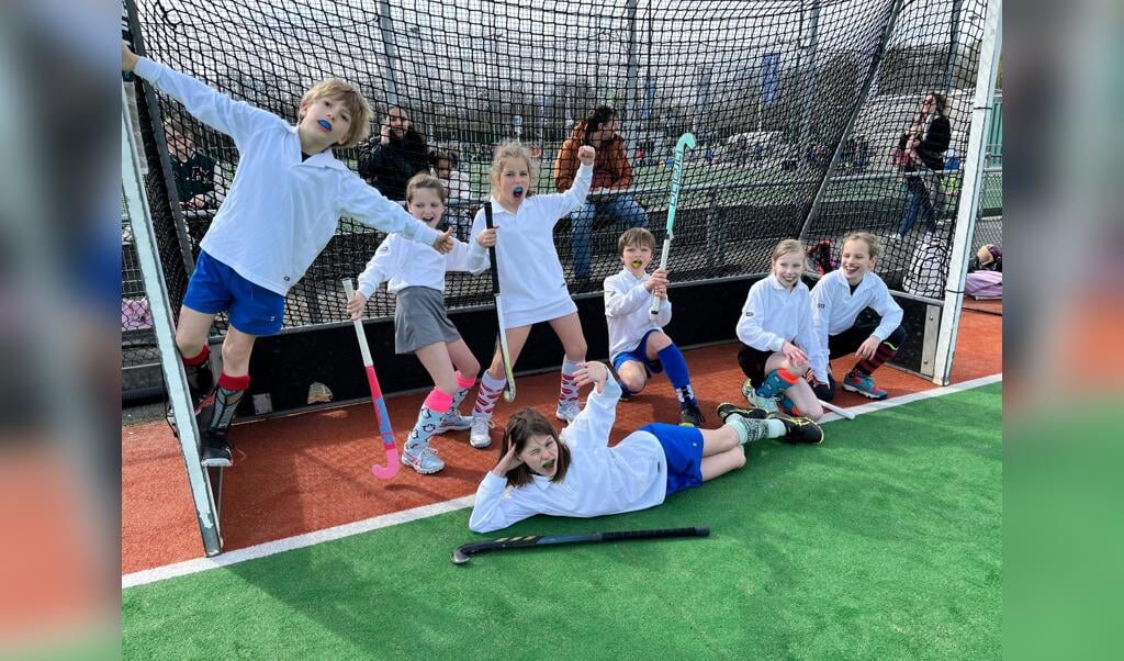 Vorige week woensdag vond het jaarlijkse schoolhockeytoernooi plaats bij de Delftse hockeyclubs Hudito en Ring Pass. 