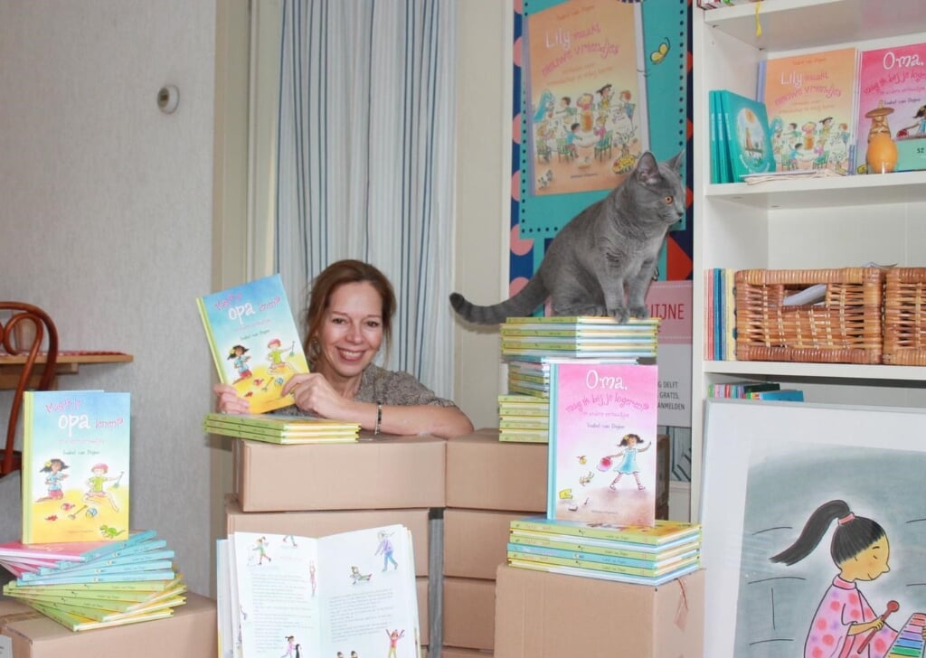 Isabel wist dankzij haar actie vijftig boeken aan Voedselbank Delft te doneren.