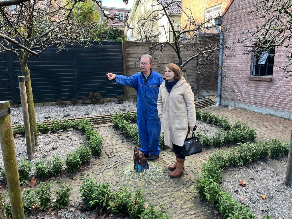 De burgemeester van Delft, Marja van Bijsterveldt, heeft onlangs een bezoek gebracht aan Frank Driehuijs en zijn Plantage Hoeve