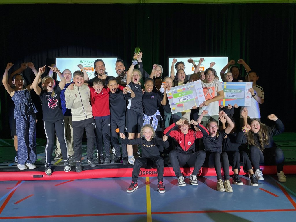Een deskundige jury verkoos CBS De Waterhof uit Delft tot Sportiefste Basisschool van Nederland. (Foto: KVLO) 