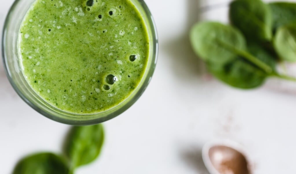 I princippet kan du blende de fleste frugter og grøntsager, men hvis du vil bevare den smukke grønne farve, skal du holde dig til ingredienser, der er hvide, lyse, grønne eller gule. Blender du røde bær i, som hindbær og blåbær, så får din greenie en meget uheldig brun farve. ( K.Kolosov, Pixabay)