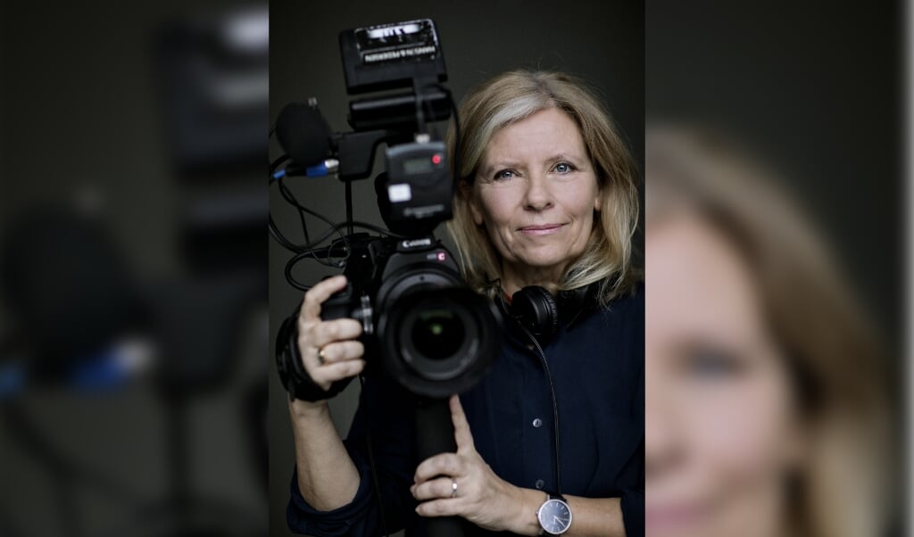 Mette Korsgaard laver mest dokumentar-film til både dansk og udenlandsk tv, men hun har nu også skrevet en bog om glæden ved veninder og kunsten selv at være en god en. ( Grønningen1)