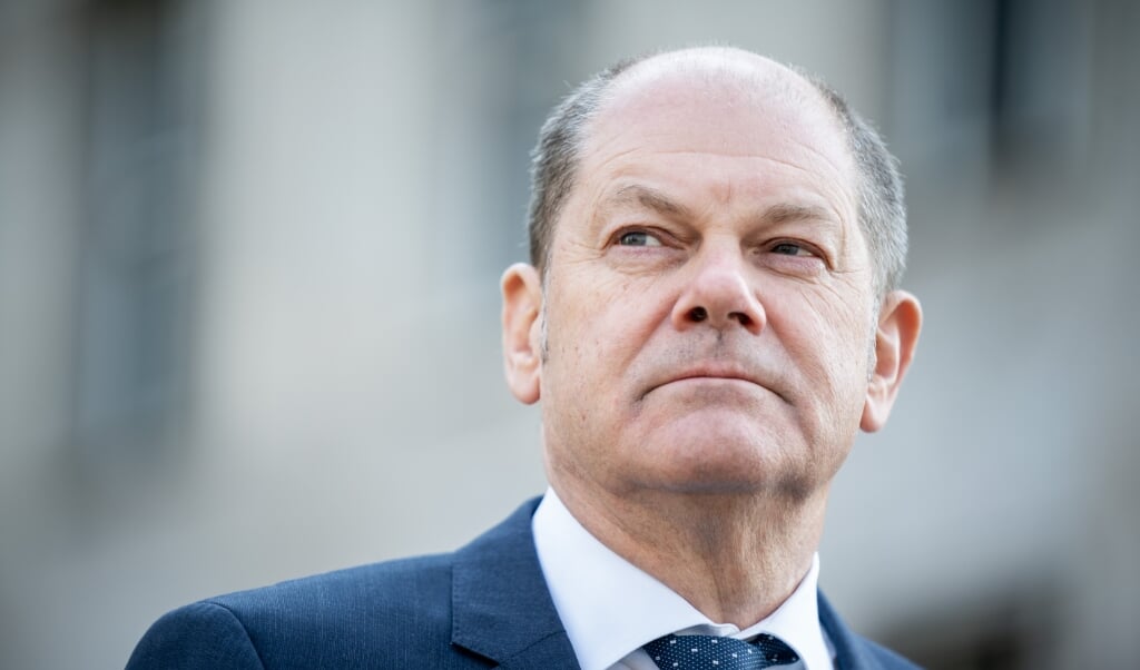 - Vores fællesskab kan i det lange løb kun fungere, hvis vi forstår det som vores fælles opgave, lyder det fra vicekansler Olaf Scholz (SPD). ( Michael Kappeler/dpa)