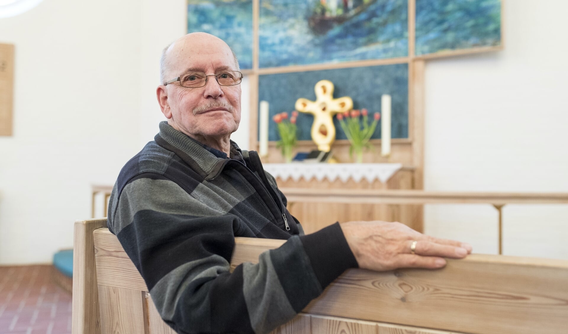 Manfred Nickelsen har passet og plejet den danske kirke i Husum i - foreløbig - et halvt århundrede.