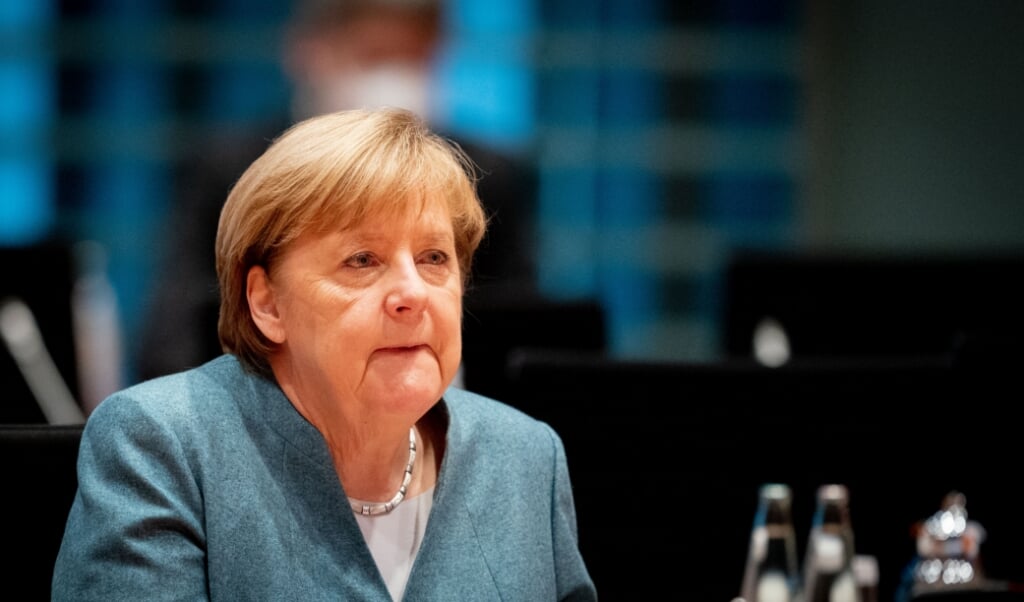 Kansler Angela Merkel (CDU) vil besvare befolkningens spørgsmål på video.   ( Kay Nietfeld/dpa pool/dpa)