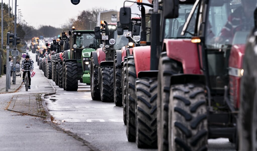Den 14. november indtog et traktoroptog Aalborg. Lørdag ventes der demonstrationer i København og Aarhus. ( Henning Bagger/Ritzau Scanpix)