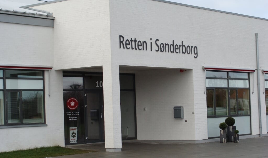 Tre unge mænd bliver søndag fremstillet i grundlovsforhør ved Retten i Sønderborg for et gaderøveri begået natten til lørdag. (Arkivfoto). (Domstolsstyrelsen/Free)