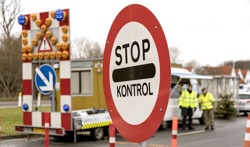 Restriktionerne bliver ophævet og smitten stiger kraftigt. Den høje incidens har fået Tyskland til at sætte Danmark på listen over risikolande. Arkivfoto (FlA)