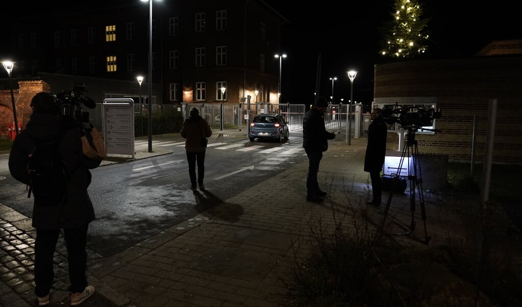 Fra Amager vil vaccinerne blive pakket om i mindre kasser og videredistribueret til landets fem regioner senere lørdag. ( Mads Claus Rasmussen/Ritzau Scanpix)