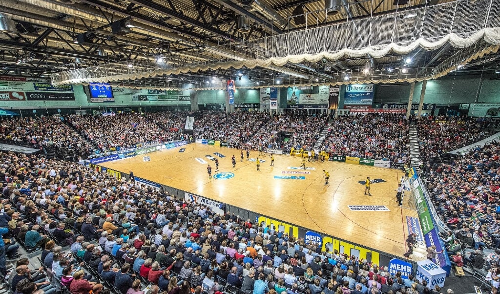 <p>Ganz so voll wird es noch nicht wieder, aber immerhin dürfen demnächst wieder Zuschauer in die Flens-Arena. Archiv</p> ( Archiv)