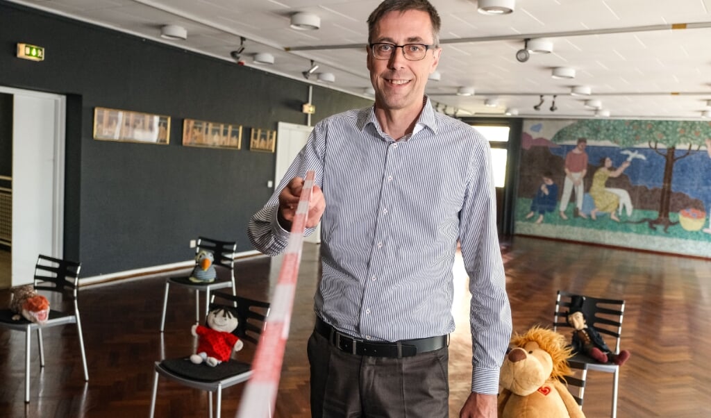 Bibliotekschef Jens Henriksen og kolleger vil tage imod fra på mandag efter en meget lang periode med ingen eller kun meget begrænset service for brugerne. Arkivfoto (Sven Geißler)