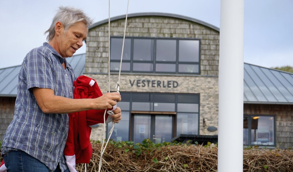 Den daglige leder Henriette Christiansen måtte torsdag stryge flaget på Lejrskolehjemmet Vesterled, efter at en deltager ved årets sidste sommerlejr testede sig selv positiv for corona. Arkivfoto: (Georg Buhl)
