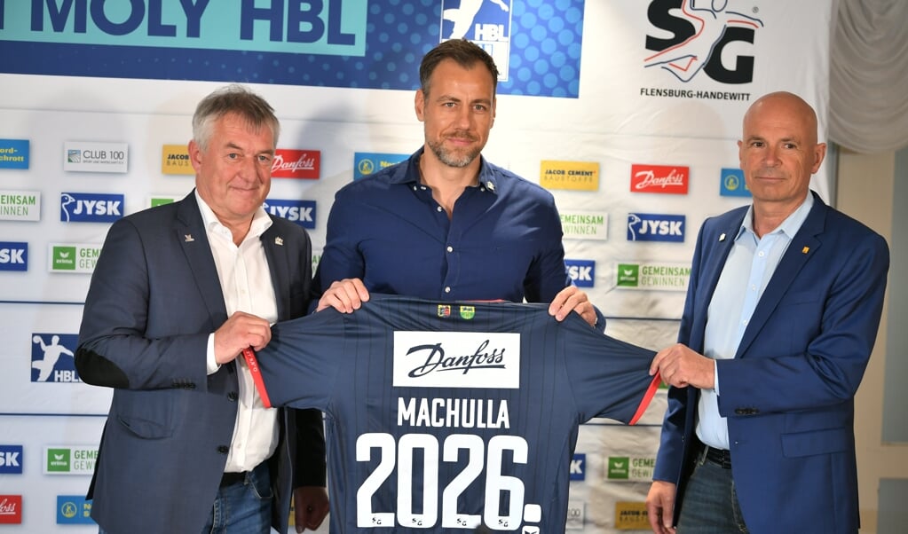Für die SG Flensburg-Handewitt gab es kein Zweifel und auch Maik Machulla sieht seine sportliche Heimat noch lange bei der SG.  ( Tim Riediger)