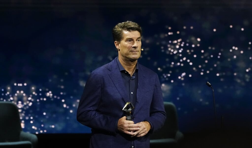 Michael Laudrup erhält den Preis für den größten dänischen Sportsnamen der vergangenen 125 Jahre. (Claus Bech, Ritzau Scanpix)