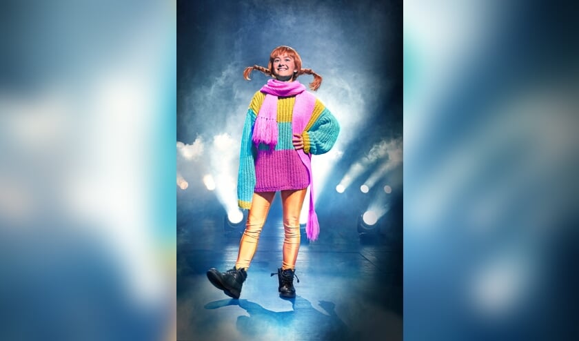 Siw Ulrikke Maibom spiller superpigen og humørsprederen Pippi. Fiolketeatrets forestilling anbefales til børn fra seks år. Foto: