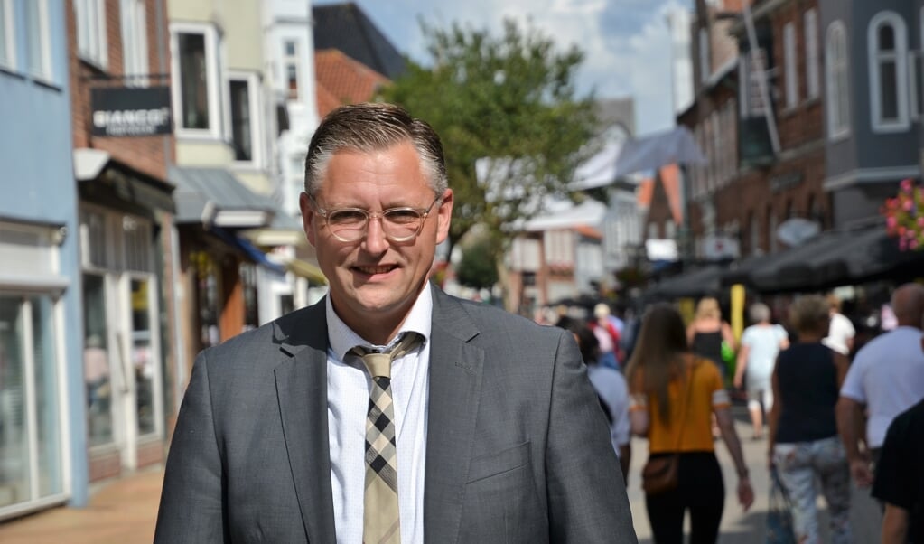 Anders Jacobsen fratrådte som formand for Tønder Handelsstandsforening i januar 2021. Ved seneste generalforsamling lykkedes det ikke at finde en ny formand. Handelsstandsforeningen indkalder derfor snart til ekstraordinær generalforsamling. (Betina Skjønnemand, JydskeVestkysten)