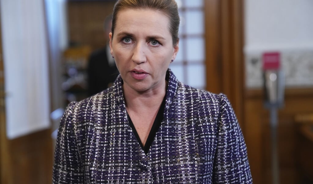 Danmarks statsminister Mette Frederiksen siger, det er regeringens udgangspunkt gerne at ville hjælpe børnene med dansk tilknytning, der fortsat sidder i syriske fangelejre, men ikke deres forældre. (Martin Sylvest/Ritzau Scanpix)