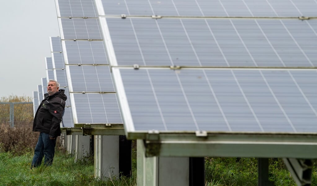 At investere i solarenergi handler ikke kun om at tjene penge, understreger Hans Christian Andresen, stifter af virksomheden Solar-Energie Andresen. Det handler om at være med til at efterlade verden i bedre stand, når det gælder klima og bæredygtighed.  (Tim Riediger)