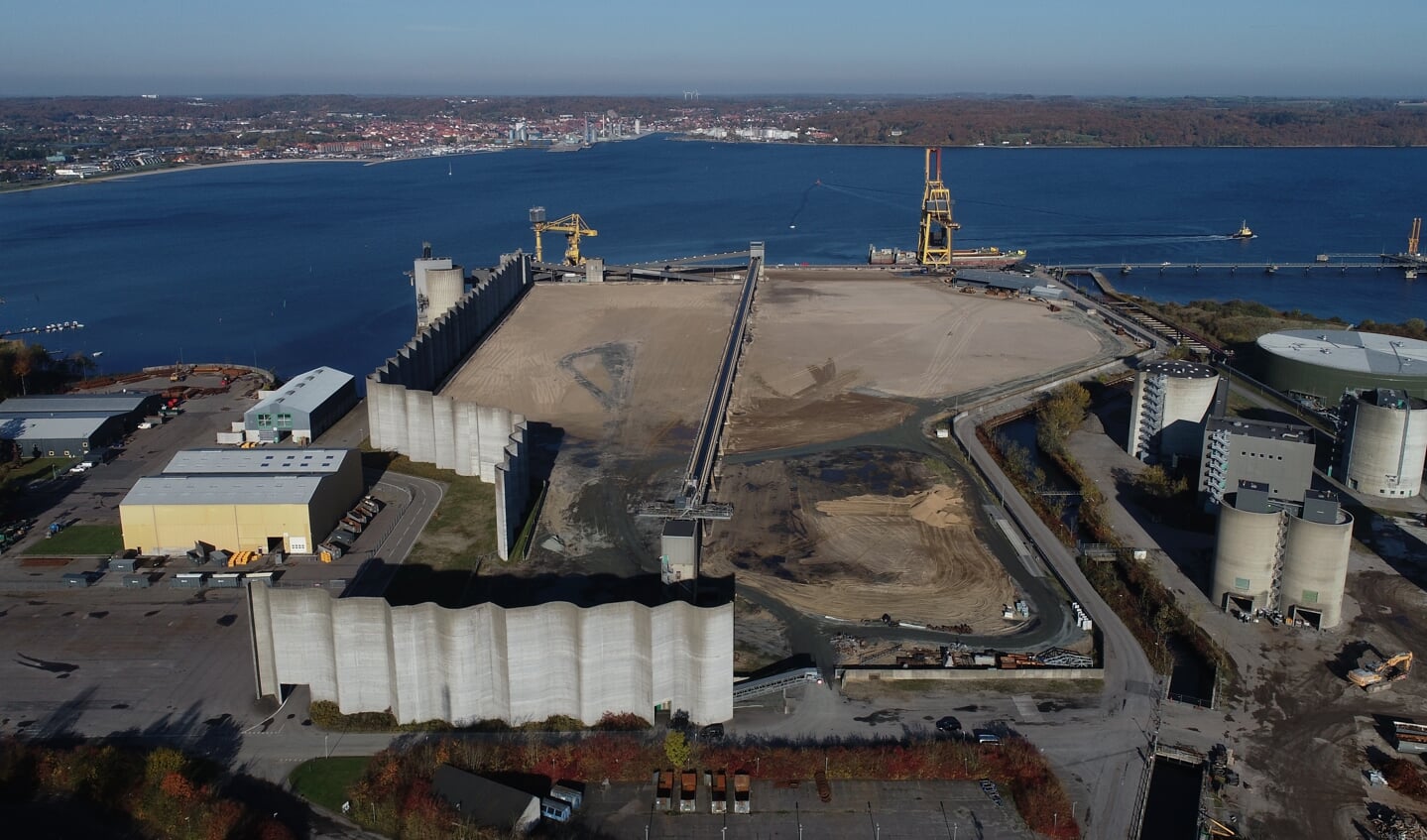 Aabenraa Havn overtog den 1. november Vattenfalls tidligere arealer på havnen i Ensted. Foto: 