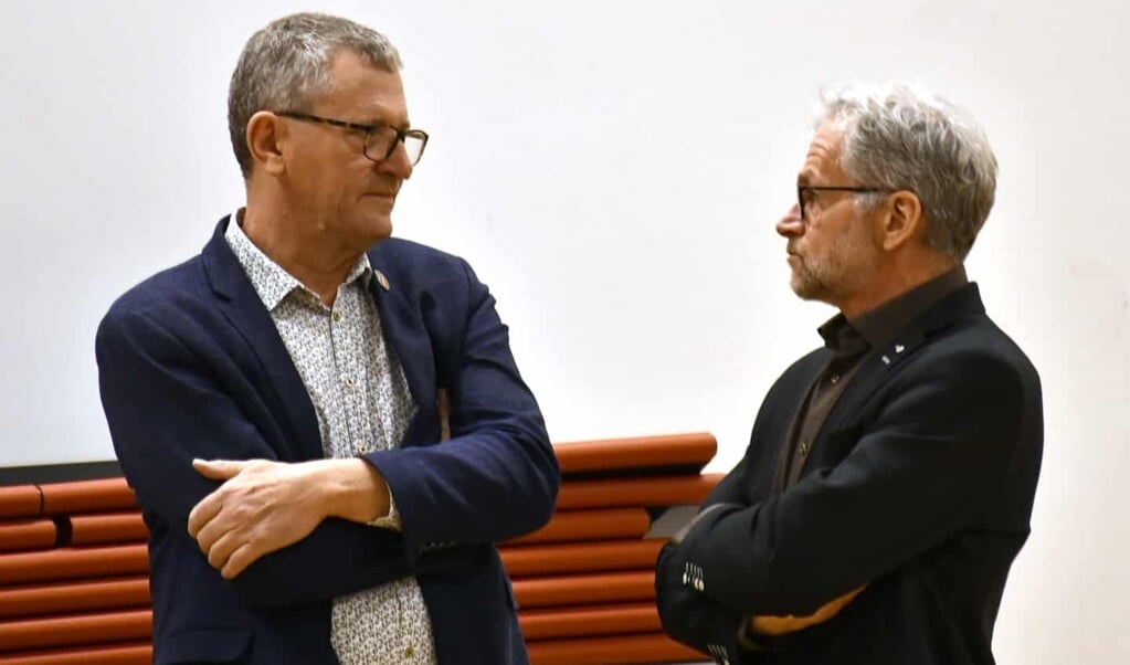 Tønder Listen med Henrik Frandsen i spidsen tiltrådte lørdag den konstitueringsaftale, der gør Jørgen Popp Petersen fra Slesvigsk Parti til borgmester. (Uwe Iwersen)