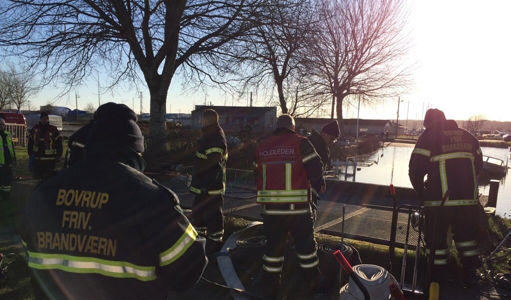 Hidtil har beredskabet måttet rykke ud med mobile pumper, når Mølleåen truer med at oversvømme byen. Nu skal en permanent pumpestation klare den sag. Arkivfoto: (Søren Gylling, JydskeVestkysten)