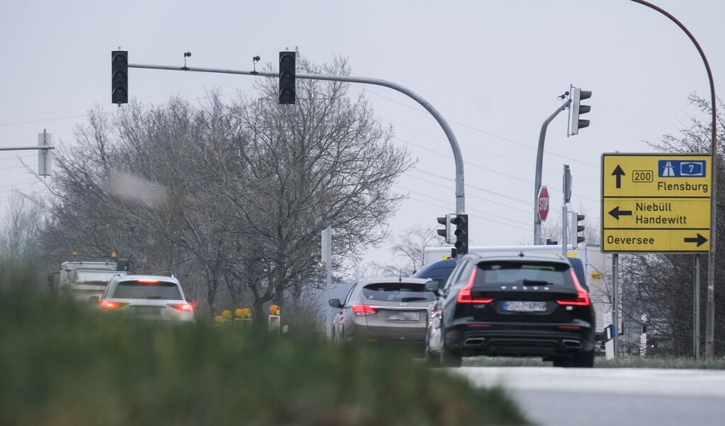 Vejmyndighederne regner med, at trafiklyset kan komme i drift mellem den 13. og den 19. december. ( Sebastian Iwersen)