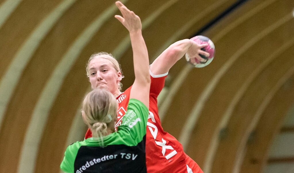 Die A-Jugendliche Swantje Lassen spielte stark auf, aber ihre fünf Treffer reichten am Ende nicht.  ( Lars Salomonsen)