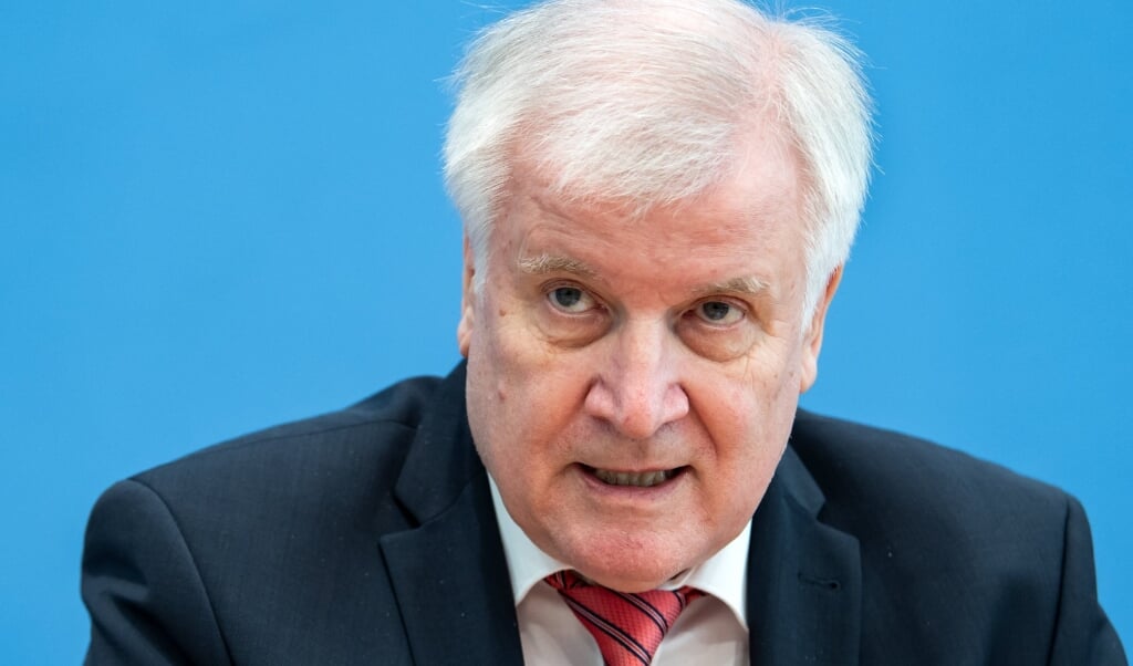 Indenrigsminister Horst Seehofer roser de tyske myndigheder for igen at have forhindret et terrorangreb. ( Bernd von Jutrczenka/dpa Pool/dpa)