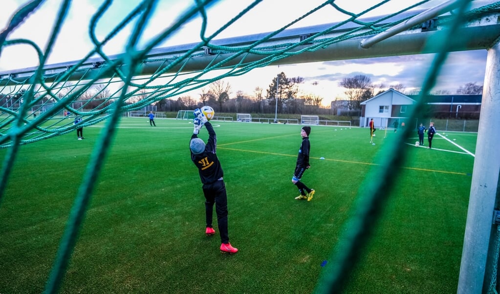 Endelig! Onsdag var der træningsstart for fodboldkids i Harreslev-kobbermølle Ungdoms Forening  ( Sebastian Iwersen)