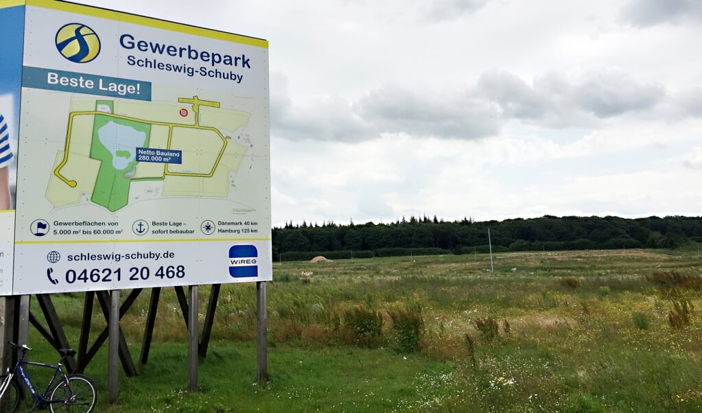 Die Flensburger Brauerei will im Interkommunalen Gewerbegebiet (IKG) Schleswig-Schuby ein Logistikzentrum bauen. Archivfoto: (Volker Metzger)