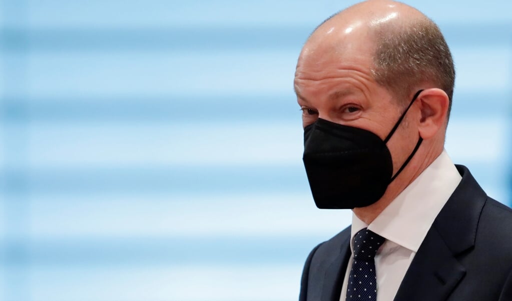 Bundesfinanzminister Olaf Scholz (SPD) auf dem Weg zur wöchentlichen Kabinettssitzung im Kanzleramt am vergangenen Mittwoch. (Hannibal Hanschke, Reuters/Pool/dpa)