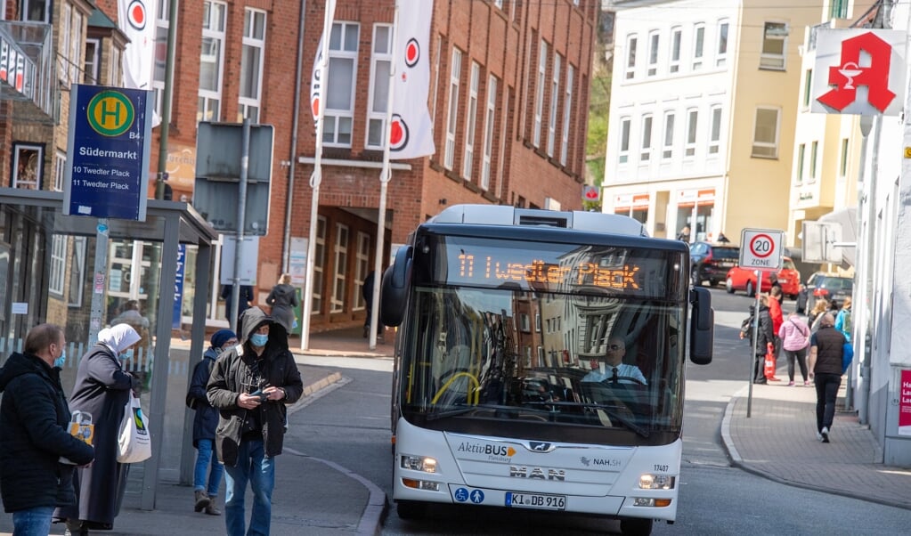 Gratis offentlig transport i en begrænset periode kan blive en realitet. Målet med forslaget er at få flere mennesker til centrum og sætte gang i byen. (Arkivfoto: Tim Riediger)