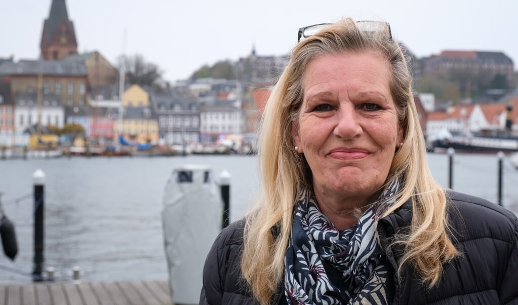 Ute Johannsen freut sich darauf, das ehemalige Butterschiff MS Sønderborg zurück an die Förde zu holen. ( Sebastian Iwersen)