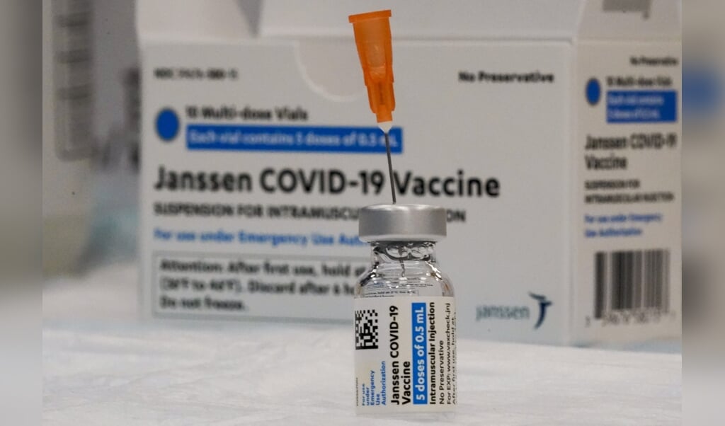 Der er masser af vacciner, men færre vælger at blive vaccineret første gang. (Mary Altaffer/Ritzau Scanpix)
