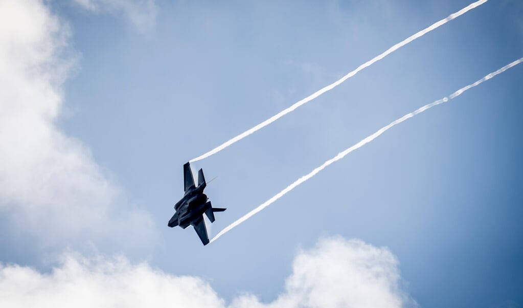 Forsvarsministeriets Ejendomsstyrelse har indtil nu modtaget 798 ansøgninger om kompensation af den ene eller anden art fra boligejere, der vil blive påvirket af den øgede støj fra F-35-kampflyene, der kommer til Flyvestation Skrydstrup i 2023. (Mads Claus Rasmussen, Ritzau Scanpix)